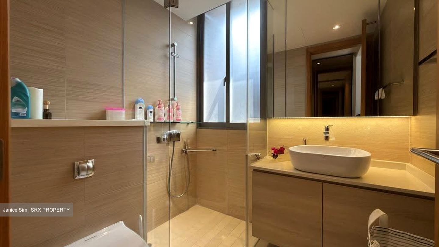 Hillcrest Villa (D11), Terrace #629722971